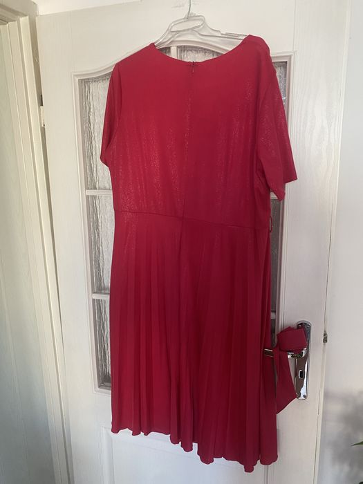 Elegancka sekienka róż połysk rozm 48