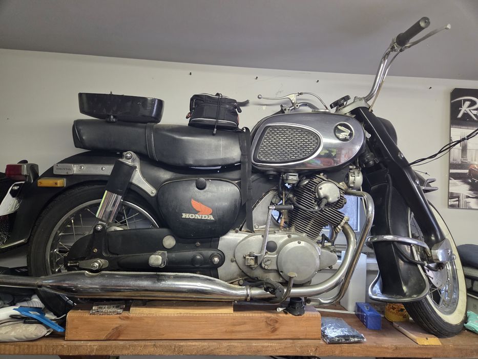Honda cb750,305 dream 1965 1972