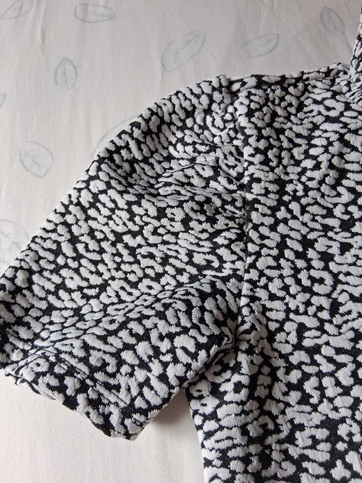 Blusa Zara, preta/branca, Tam S (Portes incluídos)