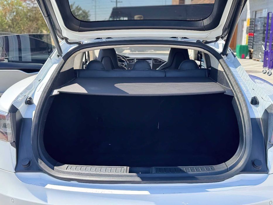 Tesla Model S 85      2013