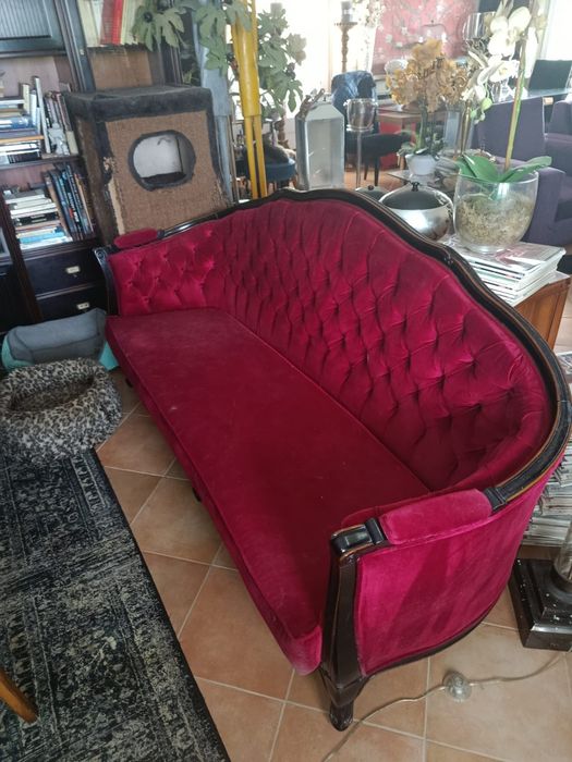 Sofá clássico de estilo vintege