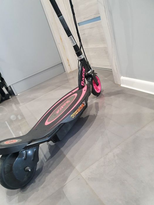 Hulajnoga Razor Power Core E90 - Pink