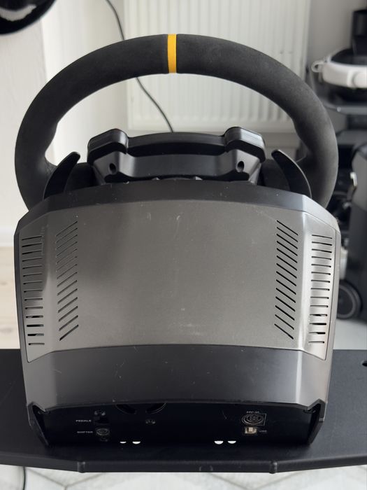 Thrustmaster TS-PC Ferrari 488 6нм. Вдвічі краще за т300 t300
