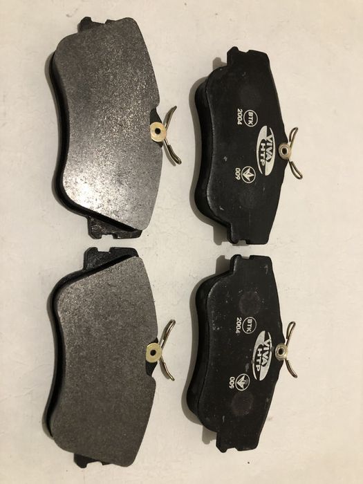 Гальмівні колодки VW T4.