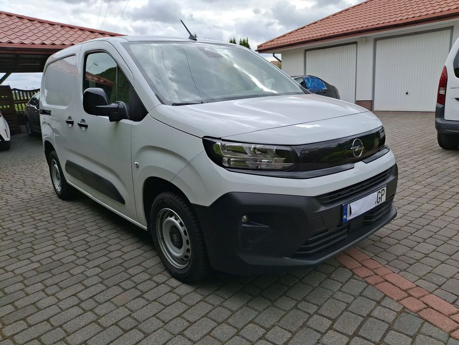 Opel Combo 2025 r 1.2 Pure Tech 110 KM Salon PL  2025 r 1.2 Benzyna 110 KM salon PL