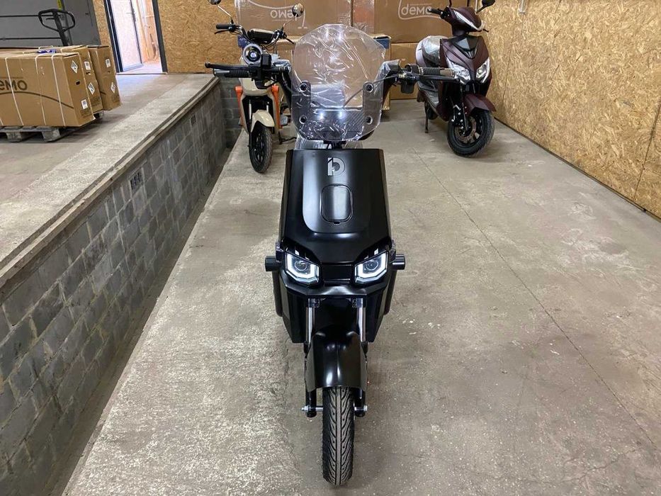 Електроскутер IDemo Ninja PRO SB100-LFP