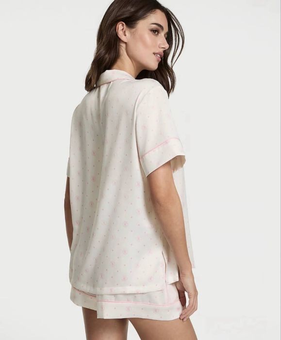 Стильна сатинова піжама victoria’s secret у розмірі s