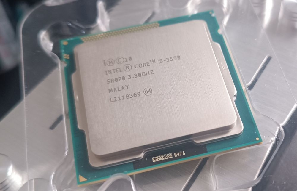 Комплекты Интел: i5-3550 (LGA 1155) и Core 2 Duo E4400 (LGA 775)