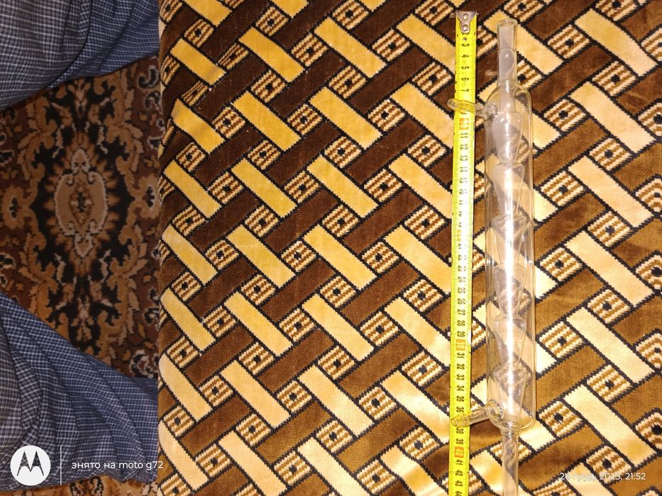 Продам новый  стеклянный холодильник