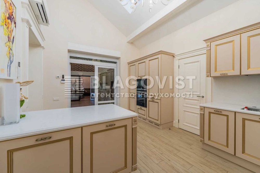 Продаж будинок 550м з ремонтом Осокорки Київ Дніпро вул Садова