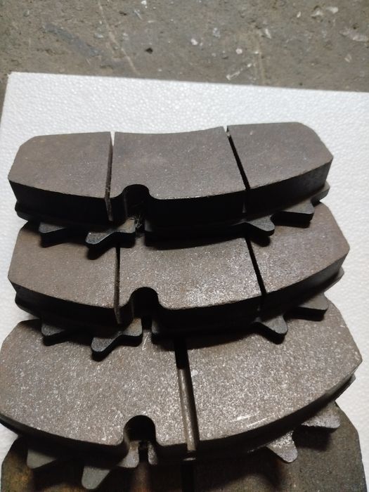 Klocki hamulcowe tył SBP 07-P29159

Klocek hamulcowy kpl. tył WABCO PA