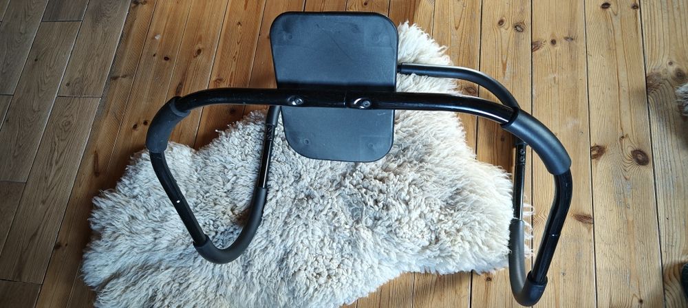 Kołyska do brzuszków  Crivit