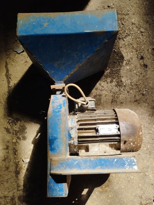 ДКУ, зернодробілка. 3 фази