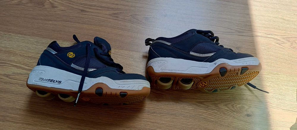 Butorolki rolki Heelys rozmiar 33 podwójne kółka