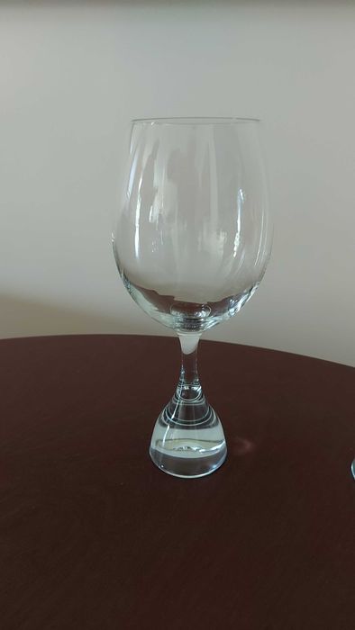 Copos de vinho (6)431665511525918721