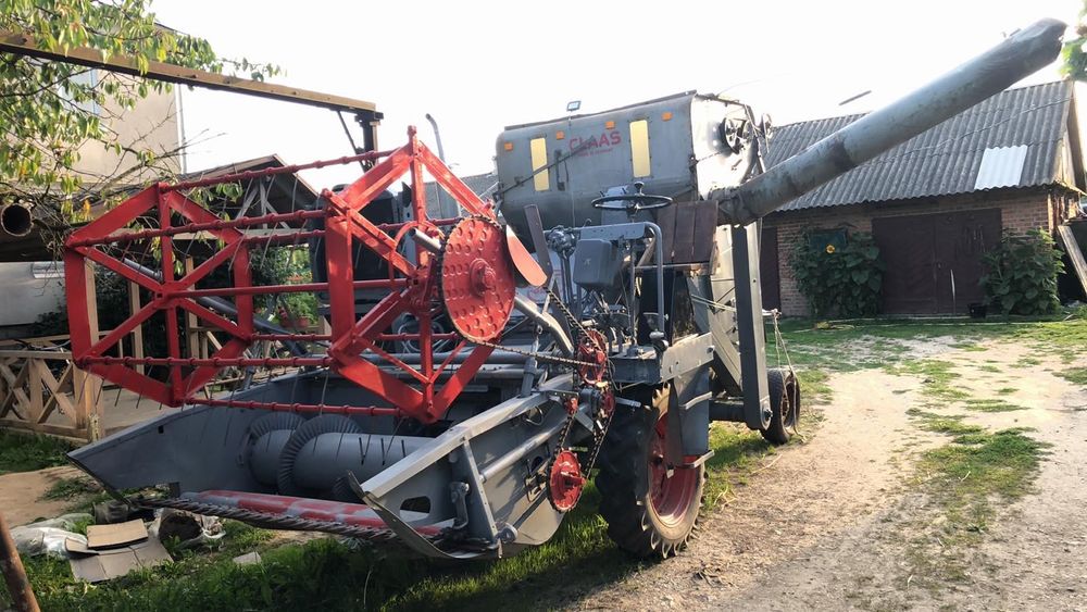 Продам зернозбиральний комбайн