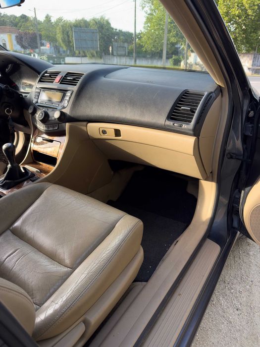 Honda Accord Tourer 2.2 i-CTDi Executive CN2 2005