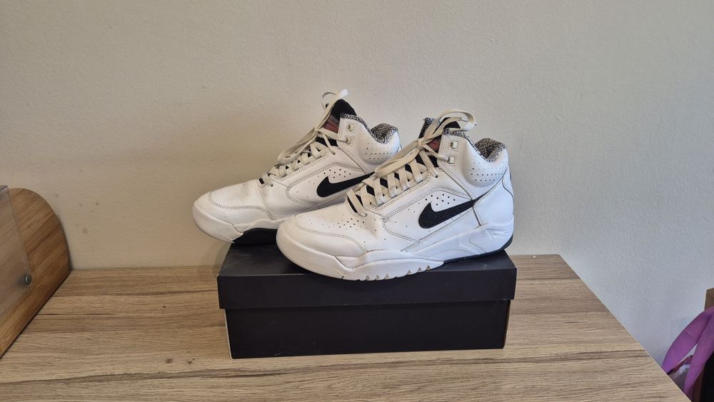 Nike Air Flight lite mid rozm. 43