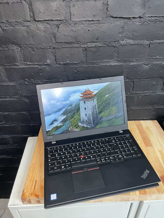 Ноутбук студенту Lenovo L590 i5 16GB IPS є кількість