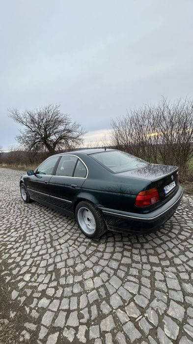 BMW 5 Series E39, 1998 рік