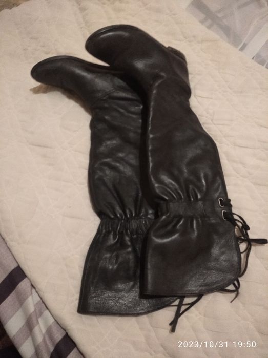 Чоботи жіночі шкіряні