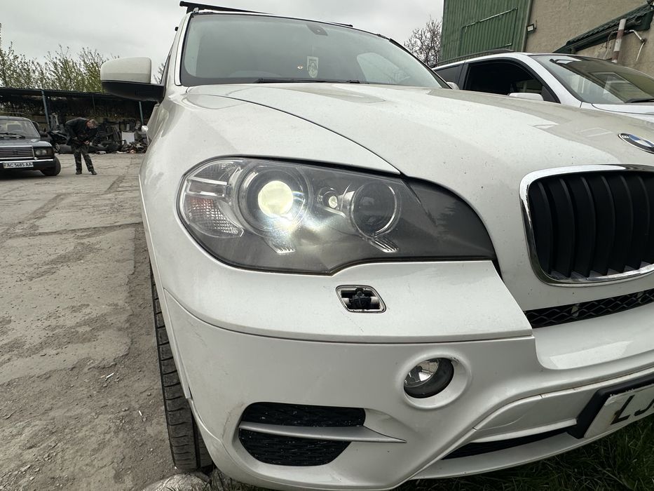 Фара фари xenon BMW X5 Е70 ксенон БМВ Х5 E70