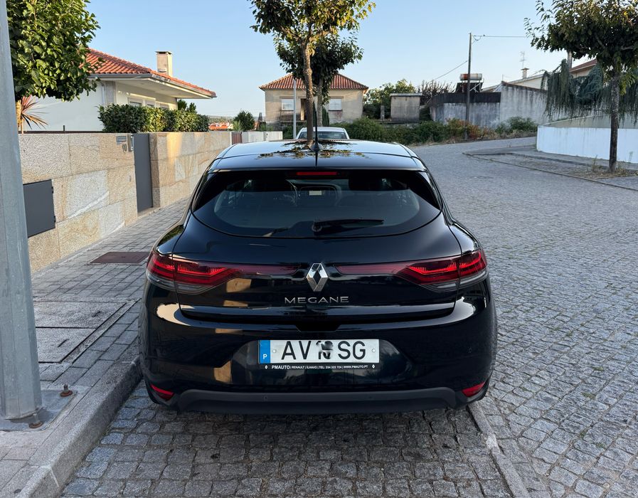 Renault Megane 2023 115cv — photo 2