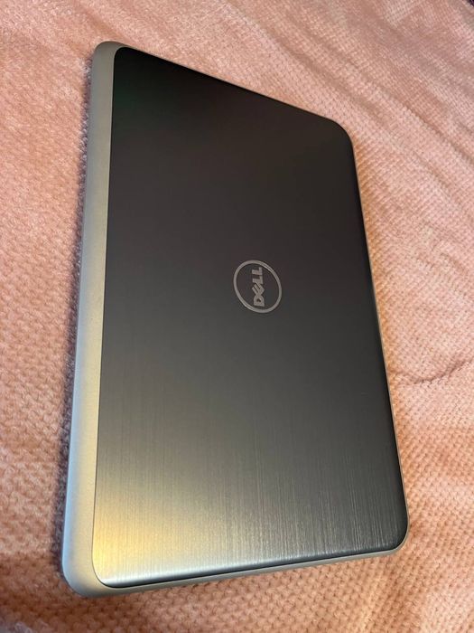 Dell 5737,i7-4500u ,8 ram, AMD Radeon M200x 2gb