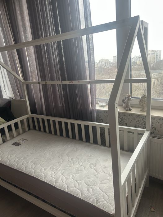 Продам детскую кровать!