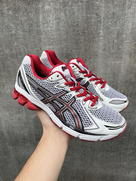 Мужские кроссовки Asics GT-2170 белого, красного и серого цветов.