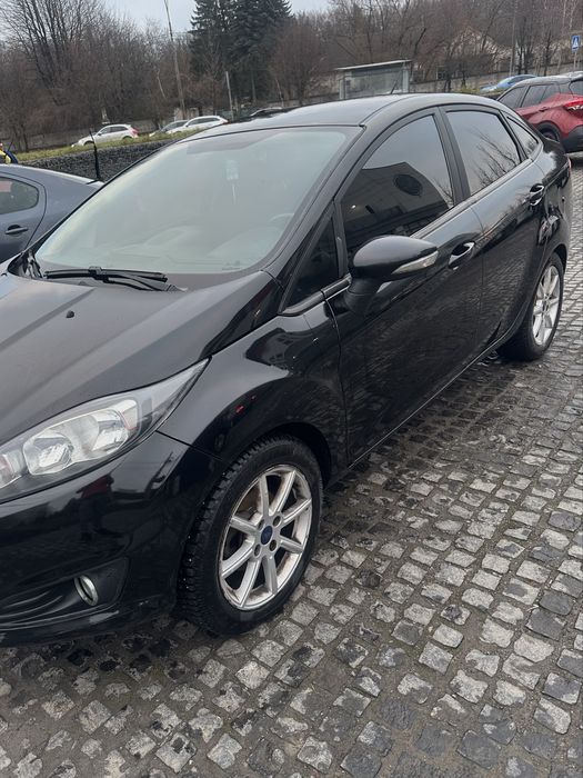 Ford fiesta 2017 газ/бензин