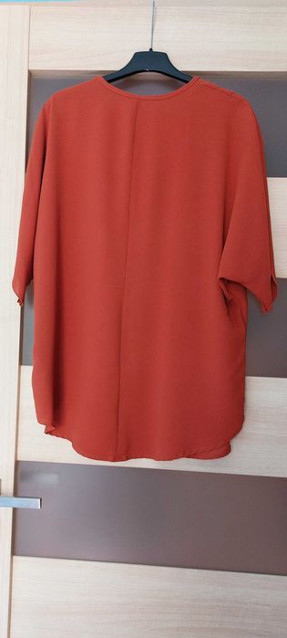Bluzka pomarańczowa , nowa , rozmiar L-XL.