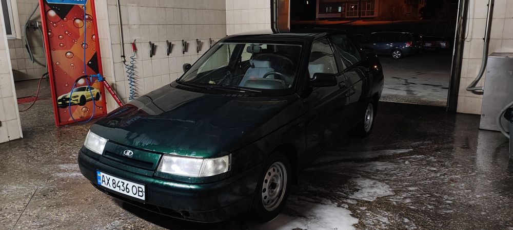 Автомобіль ВАЗ 2110