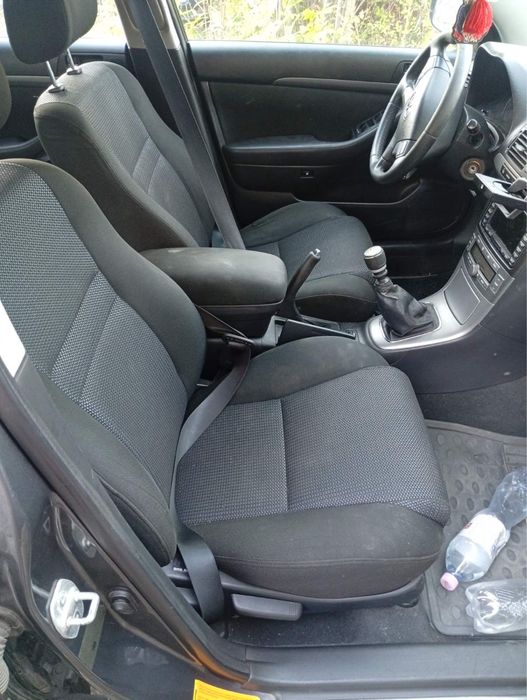Разборка Toyota Avensis t25 Toyota Corolla Verso E12 2.0 d4d 2004-2009 Toyota Corolla e11 2001
