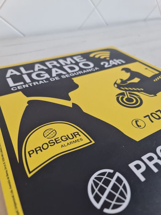 Placa de Alarme PROSEGUR Dissuasora Anti Roubo Assalto Casa Aviso