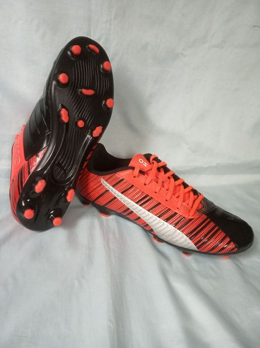 39,5 Puma One 5,4FG бутси копачки