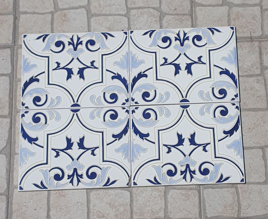51 uni - Quadra Azulejo antigo Portugues - Fábrica de Louça de Ceres Coimbra