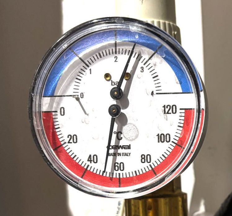 Antminer S19 Pro Hydro 185Th — з мож. інтеграції в систему опалення