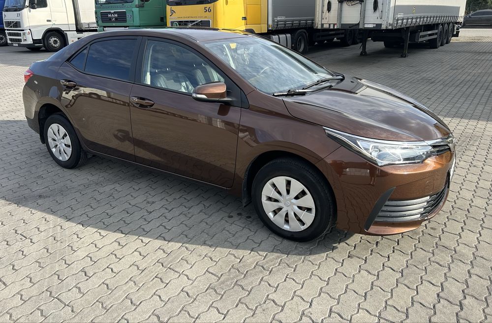 TOYOTA COROLLA 2016 рік, пробіг 87 тис. (обслуговуваня на Тойоті сер.)