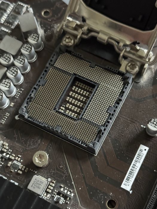 Материнская плата MSI B460M-A PRO