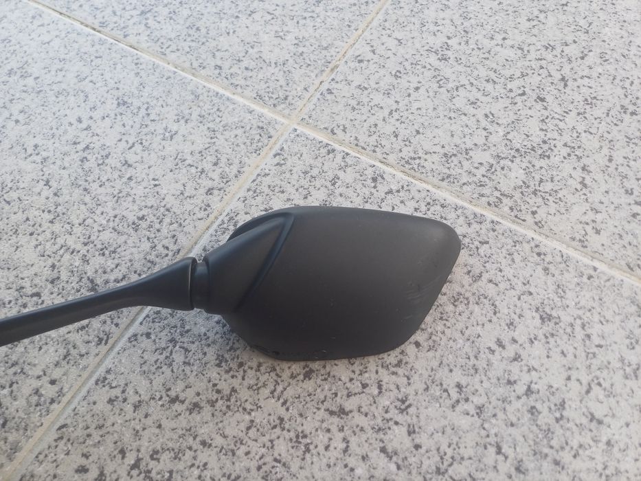 Espelho lado direito r125