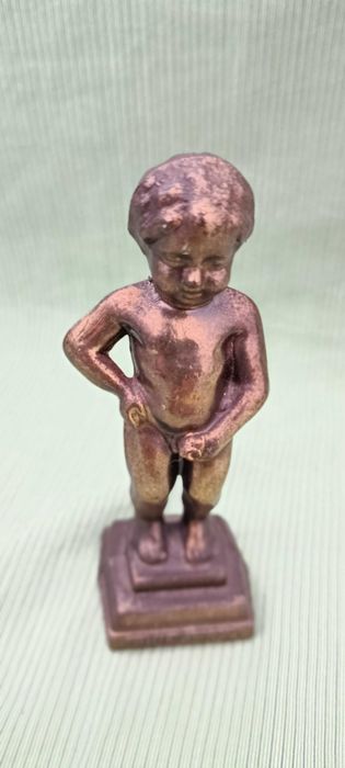 Estatueta em latão, Manneken Pis