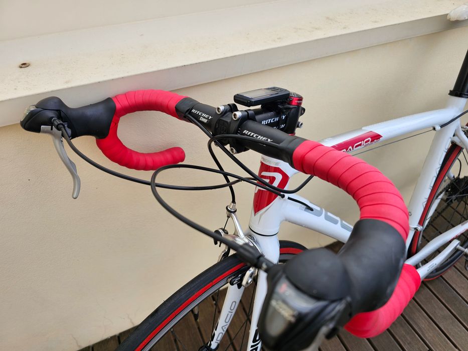 Bicicleta de ciclismo de estrada