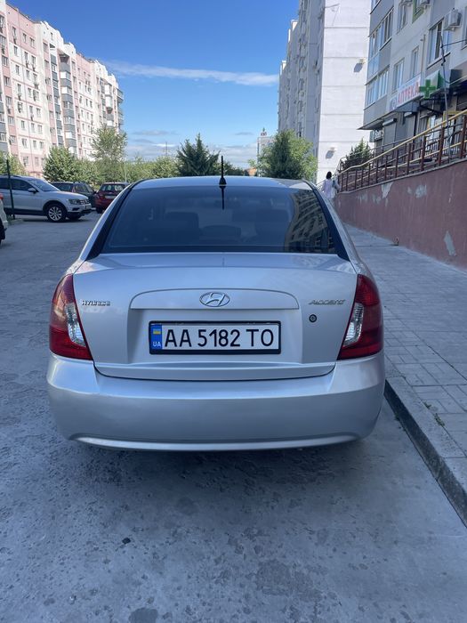 Продам атво Hyundai accent 1.4