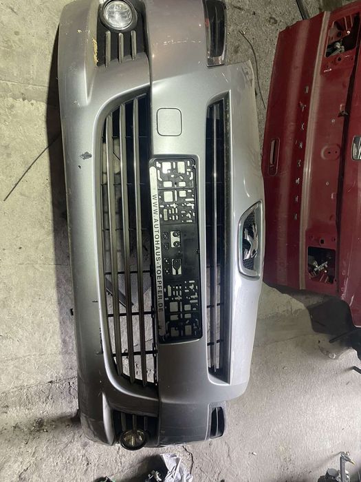 Передній бампер Пежо 5008