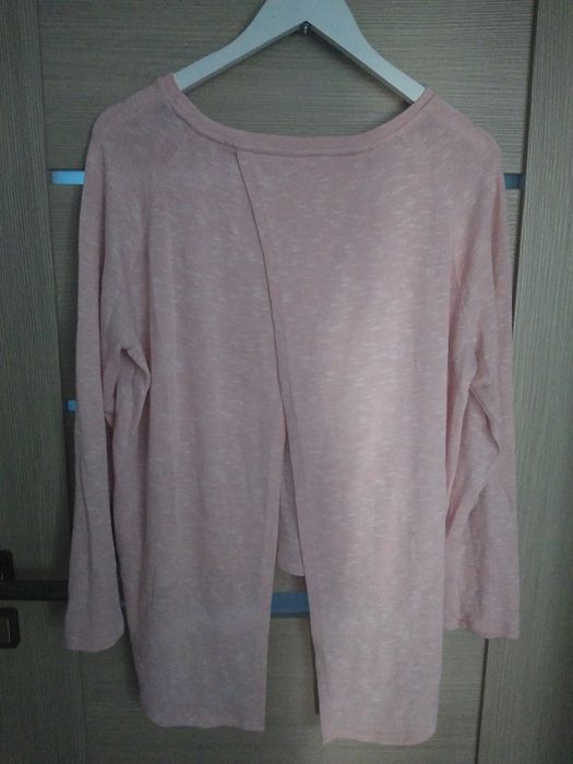 Cienki sweter damski