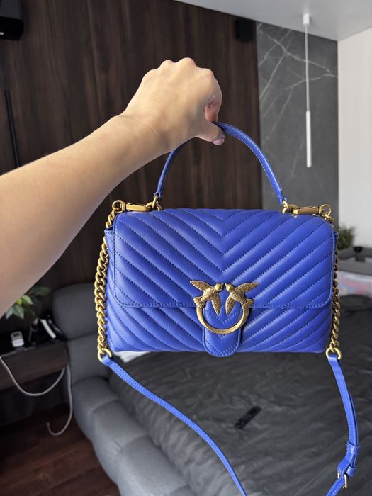 Сумка pinko електрик колір