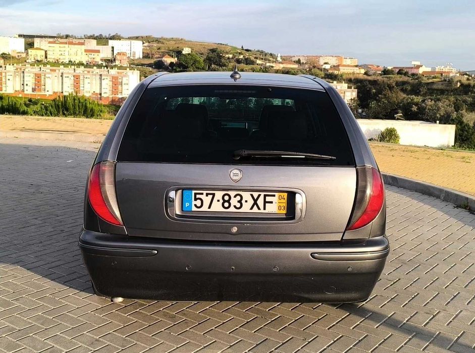 Lancia Lybra 2.4 JTD