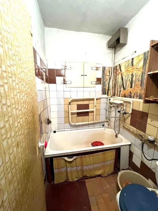 Продам 2-ух комн квартиру