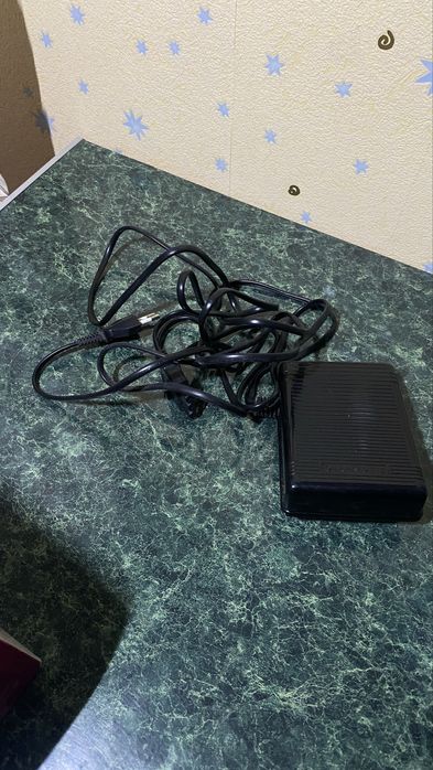 Швейна машина (машинка) janome 519s